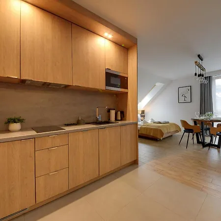 Trevilles Azyl Apartment